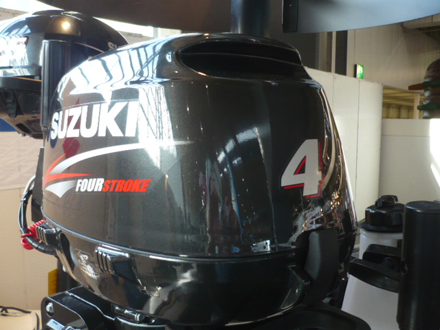 Suzuki DF4S